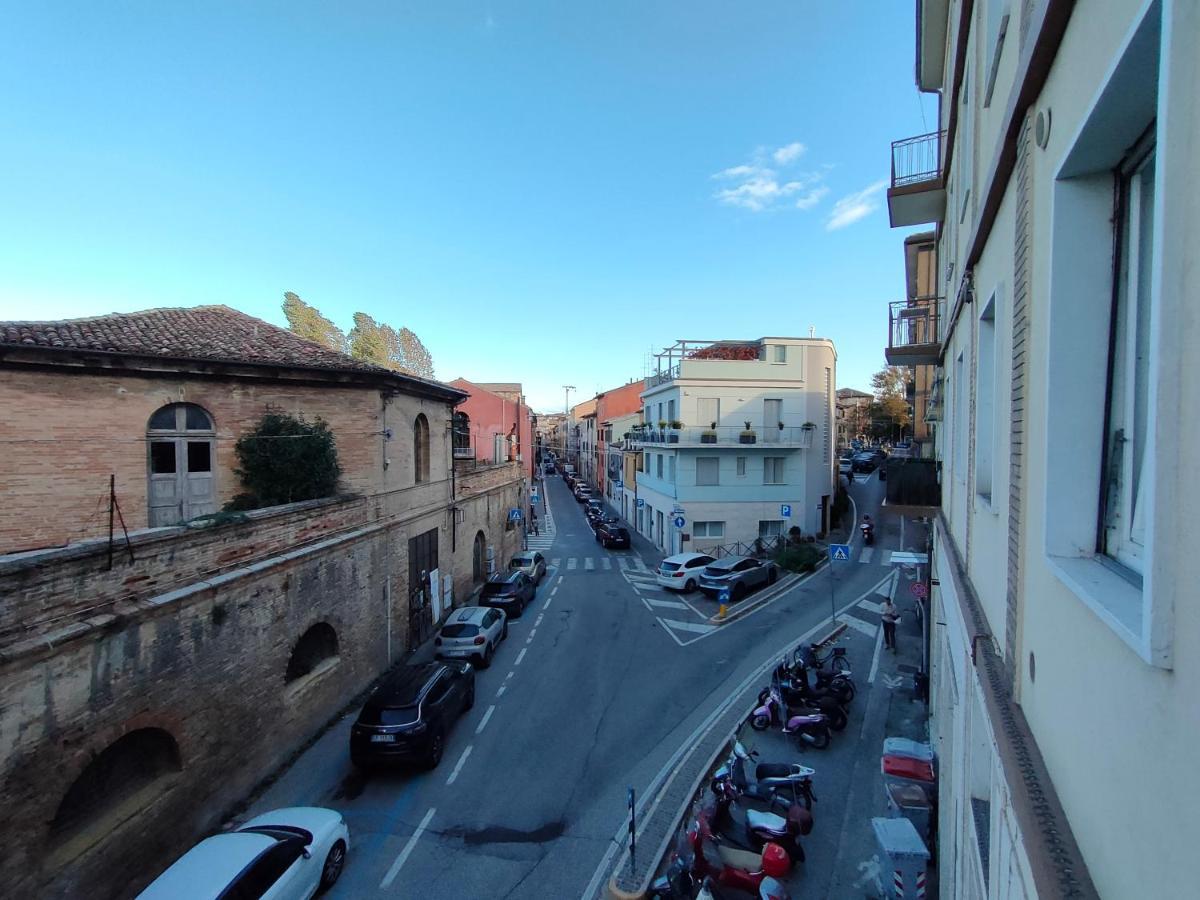La Casa Di Ewa - Pesaro Centro-Mare Exterior foto